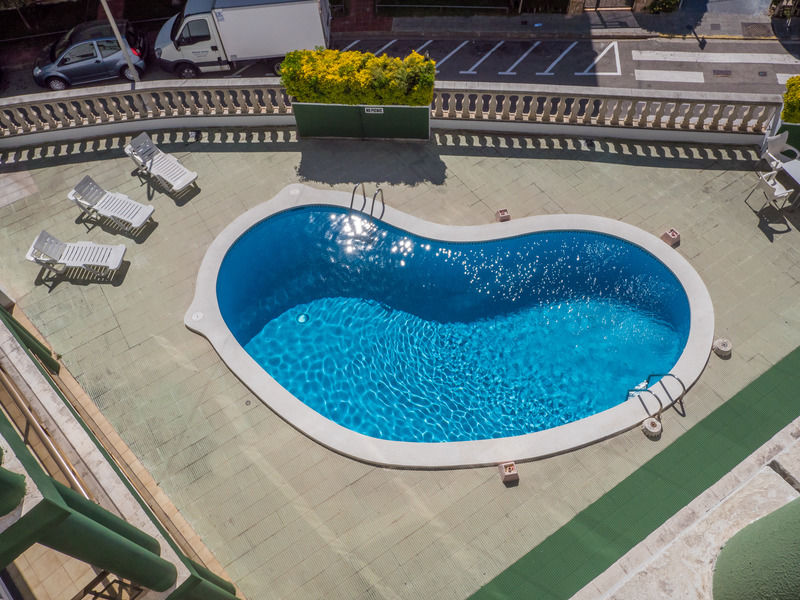 Apartment Ar Melrose Place *